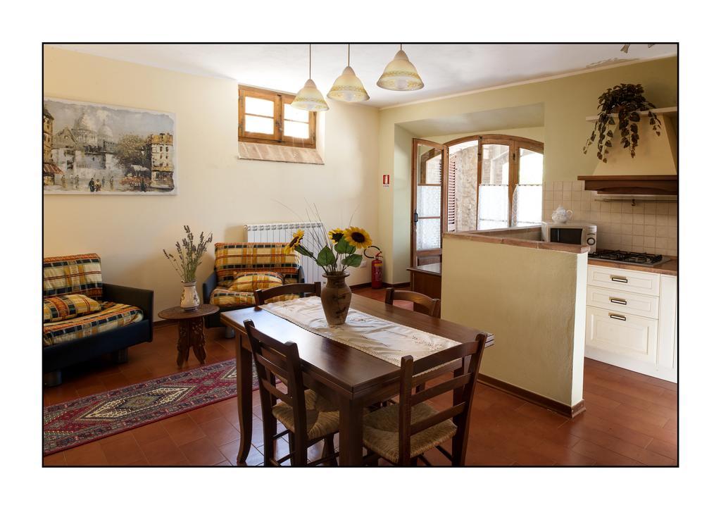B&B Casale Virgili Siena Dış mekan fotoğraf